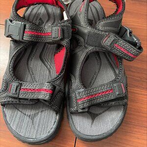 OZARK TRAIL Women's Sandals - BNWT (BRAND NEW W/TAGS)